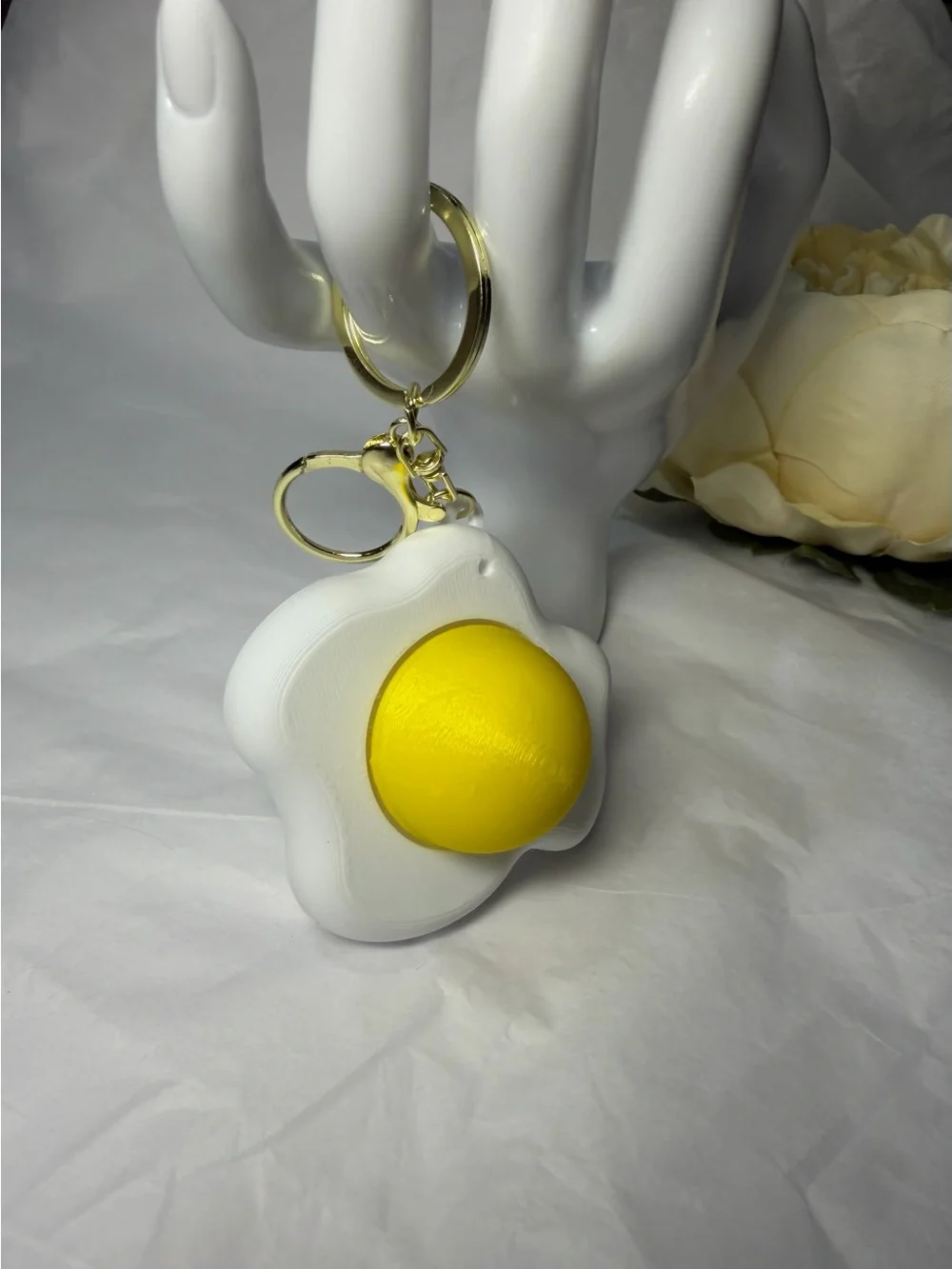 No brand cute egg